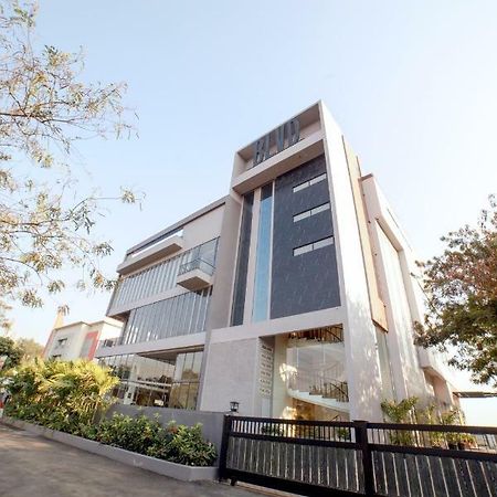 The Vern At Blvd Nashik Exterior photo