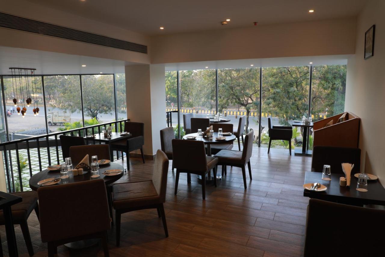 The Vern At Blvd Nashik Exterior photo